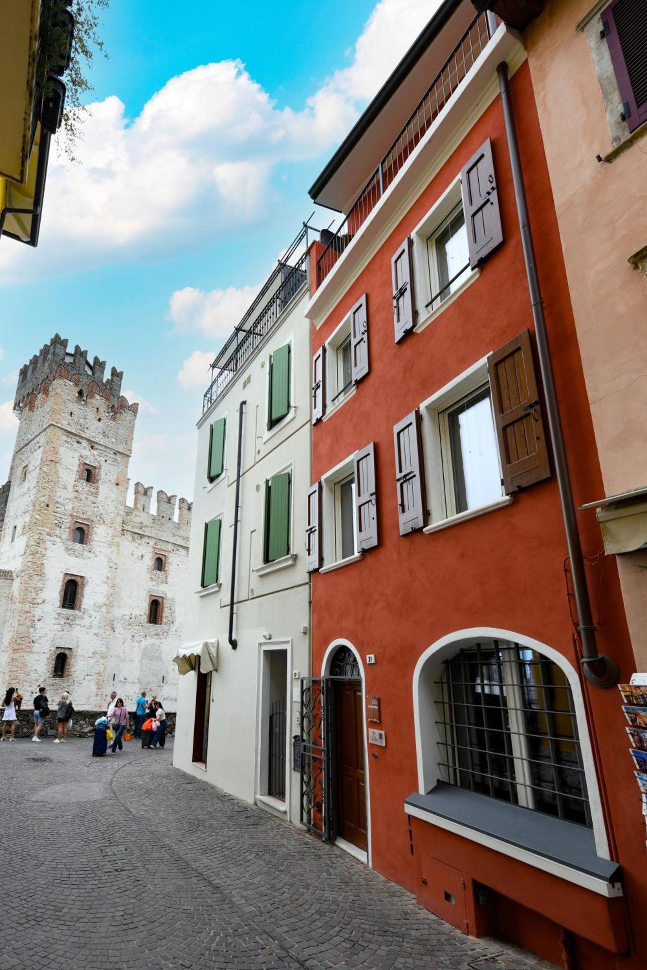 Locanda Carolina Callas Sirmione Exteriör bild